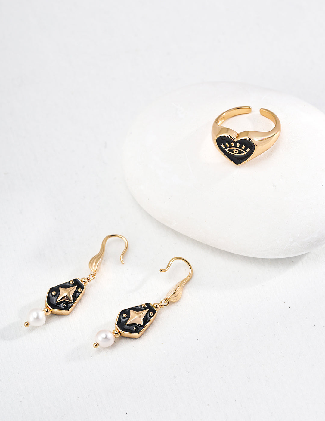 Geometric Sliver Pearl Earrings