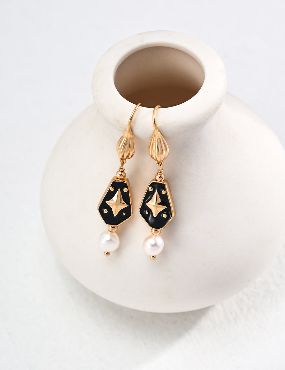 Geometric Sliver Pearl Earrings