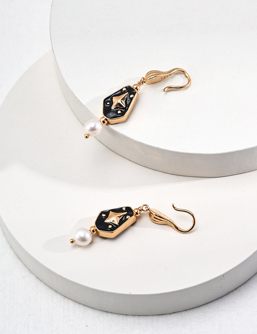Geometric Sliver Pearl Earrings